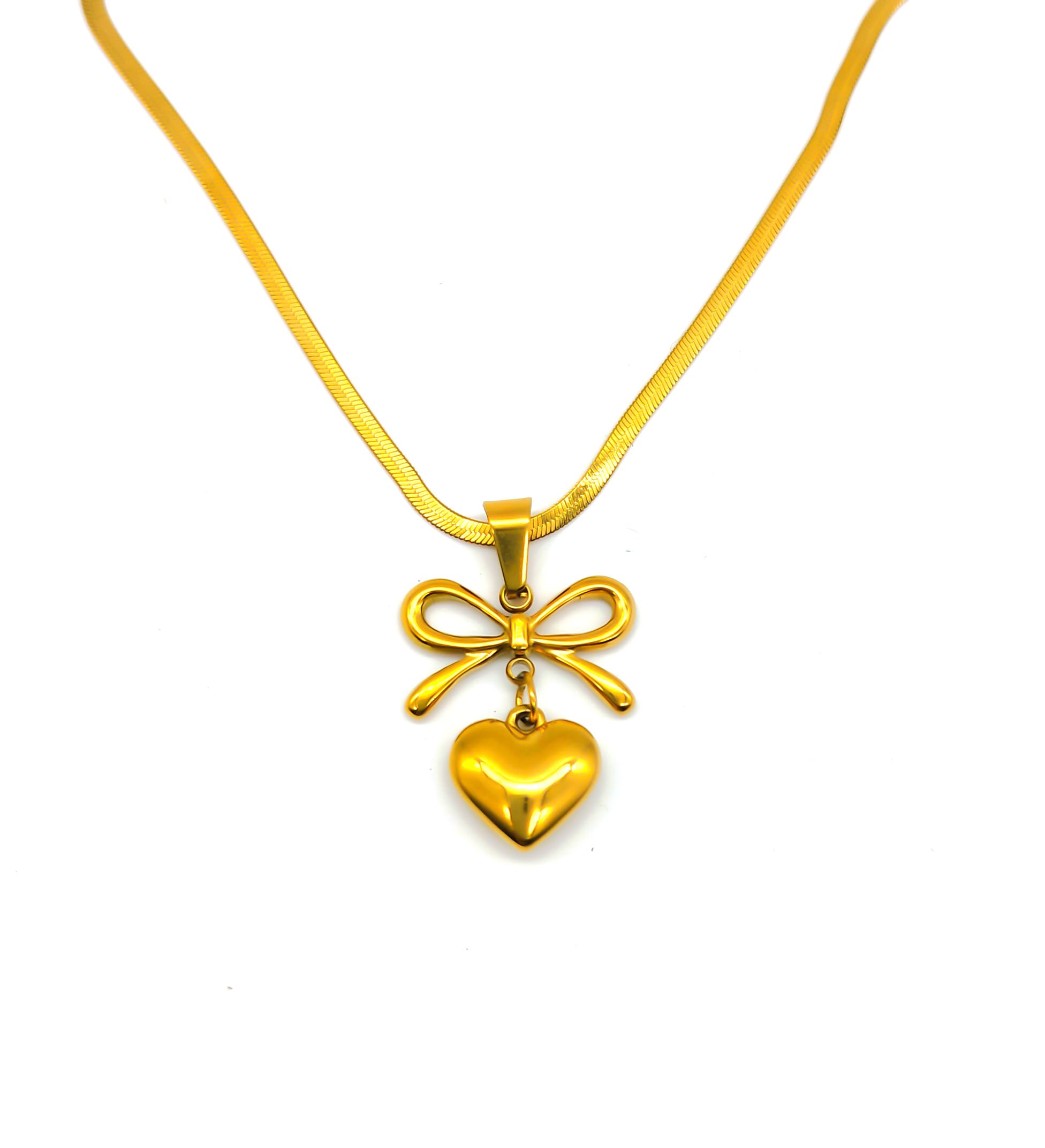 Skin-Friendly Golden Heart Necklace For Women