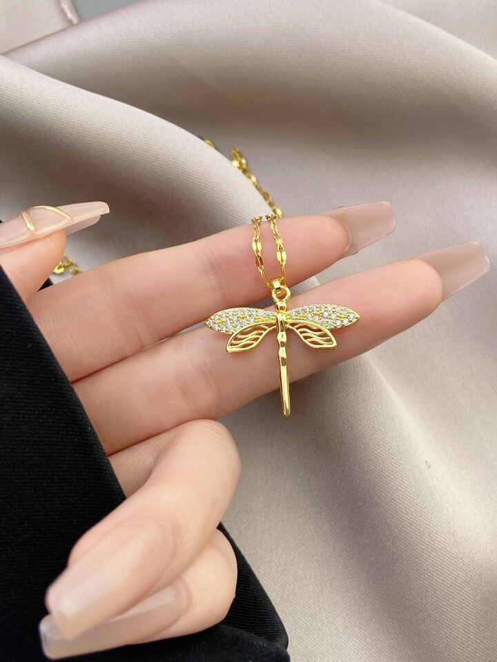 Beautiful Rhinestone Dragonfly Necklace – Gold Tone