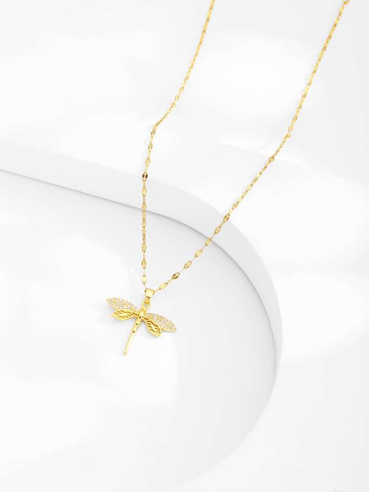 Beautiful Rhinestone Dragonfly Necklace – Gold Tone