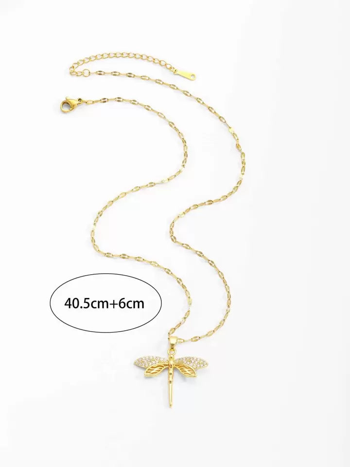 Beautiful Rhinestone Dragonfly Necklace – Gold Tone