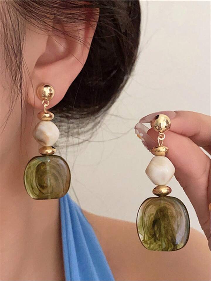 Vintage-Inspired Asymmetrical Tie-Dye Earrings