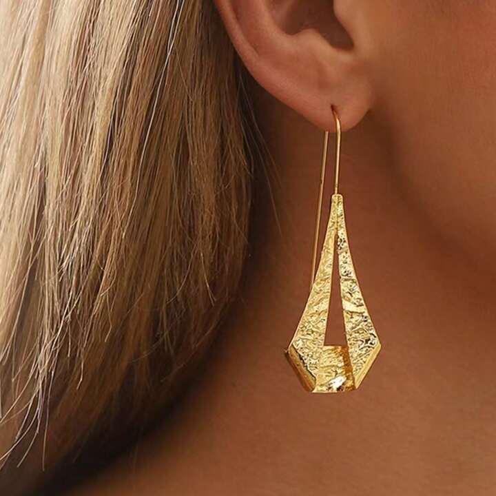 Vintage Hollow Geometric Beautiful Earrings