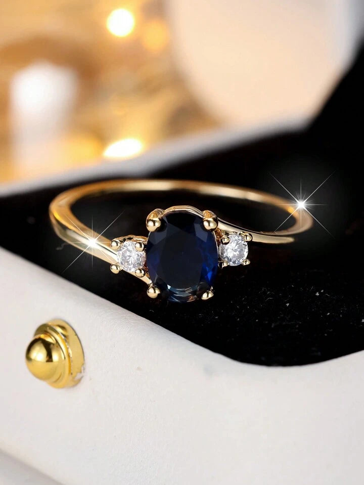 Luxury Oval Sapphire Blue Cubic Zirconia Ring