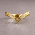 Elegant Carved Floral Spiral V-Shaped Ring for Women