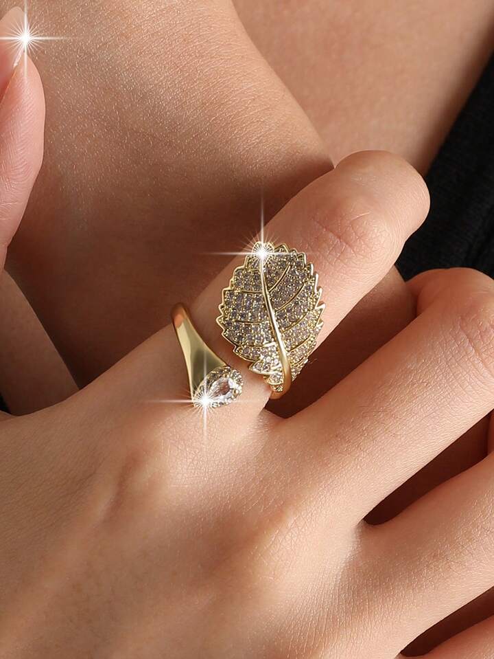 Elegant Leaf Shaped Adjustable Cubic Zirconia Ring
