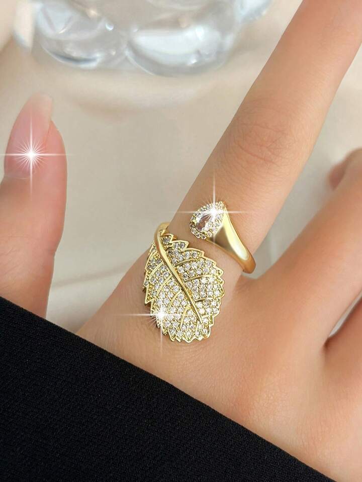 Elegant Leaf Shaped Adjustable Cubic Zirconia Ring