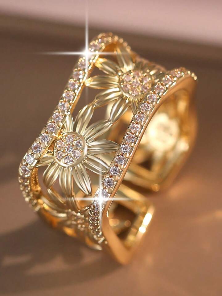 Vintage Flower Hollow-Out Wide Band Ring Cubic Zirconia