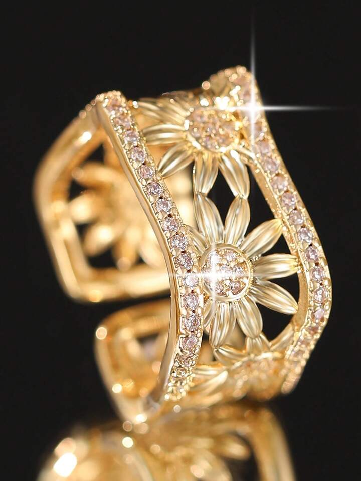 Vintage Flower Hollow-Out Wide Band Ring Cubic Zirconia