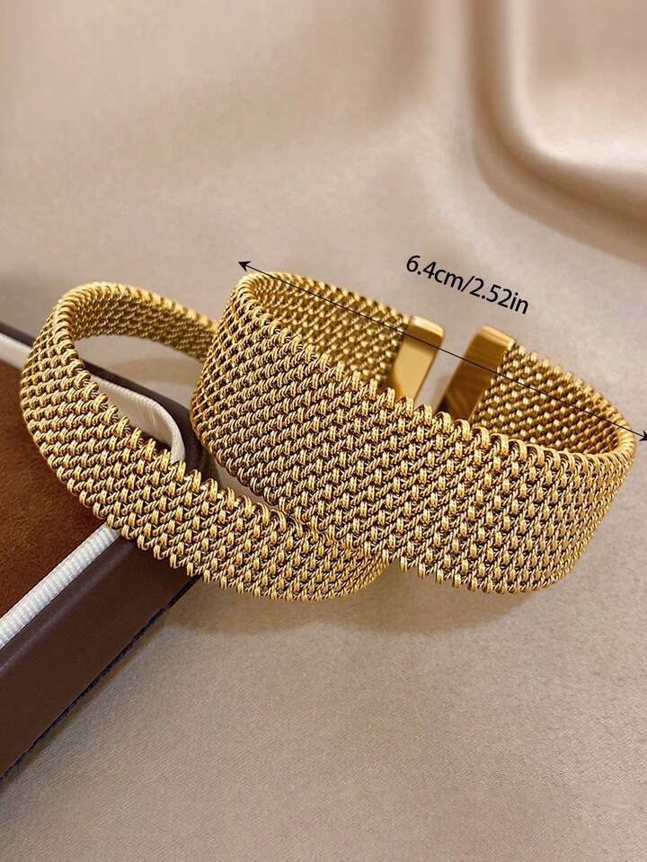 18K Gold Plated Braided Texture Bangle Bracelet Set