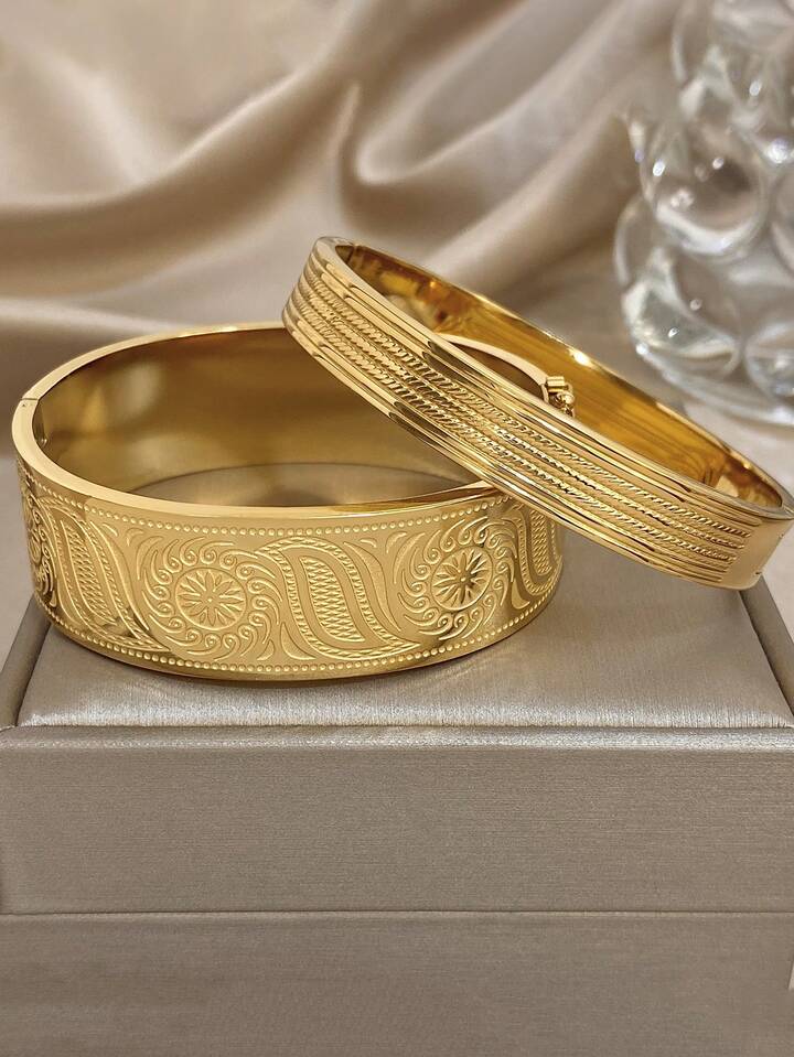 18K Gold Plated Vintage Wide Bangle Bracelet Set