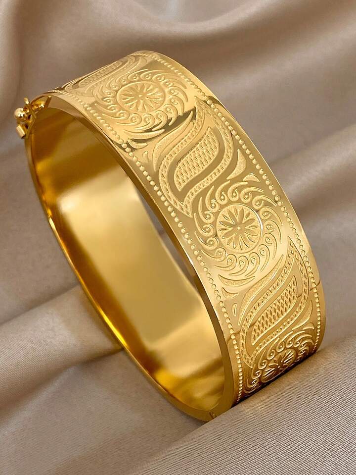 18K Gold Plated Vintage Wide Bangle Bracelet Set