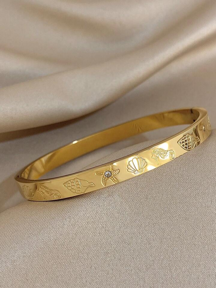 Cute Shell & Starfish Engraved Bangle Bracelet