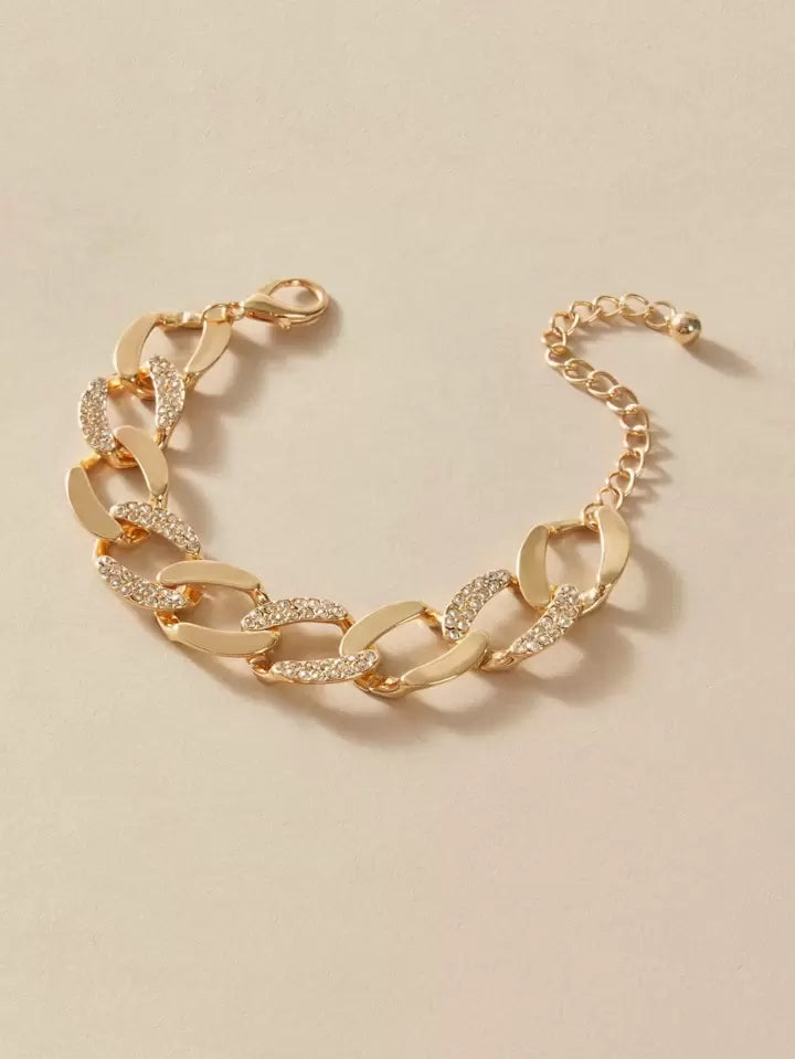 Rhinestone Embellished Thick Chain Bracelet