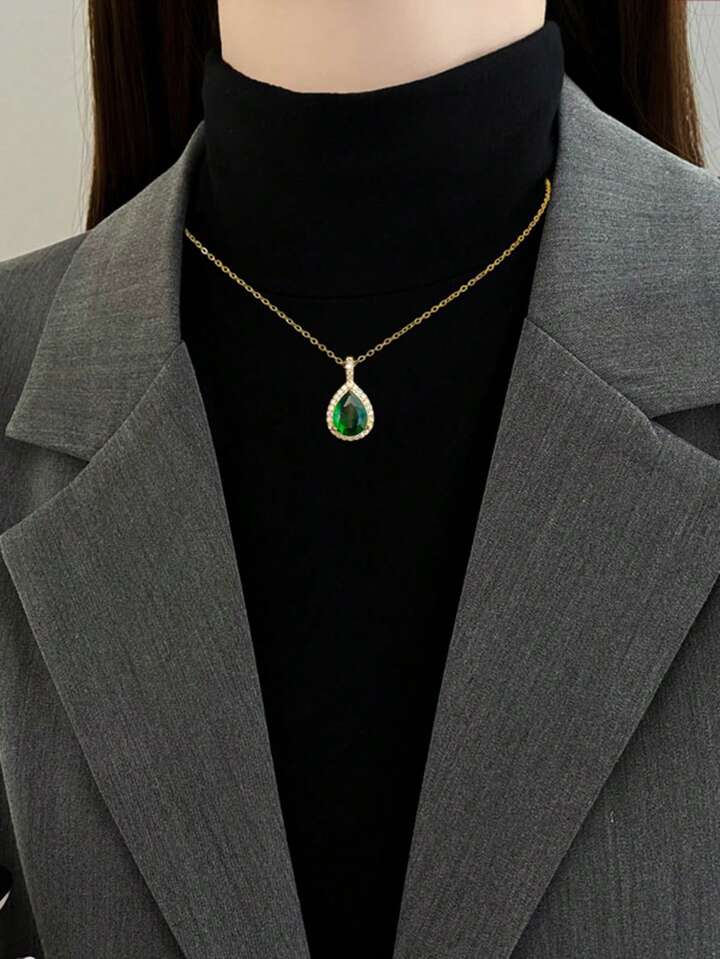Elegant Water Drop Green Zirconia Necklace Set