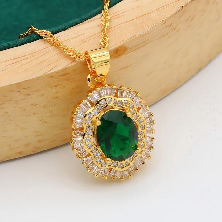 Vintage Emerald Elegance – 5-Piece Jewelry Set
